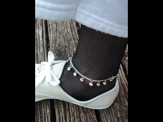 I love to wear my silver heart anklet it looks cute on me too